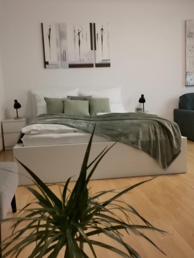 Central Alpha Apartment 7Min To The City Centar Вена Экстерьер фото