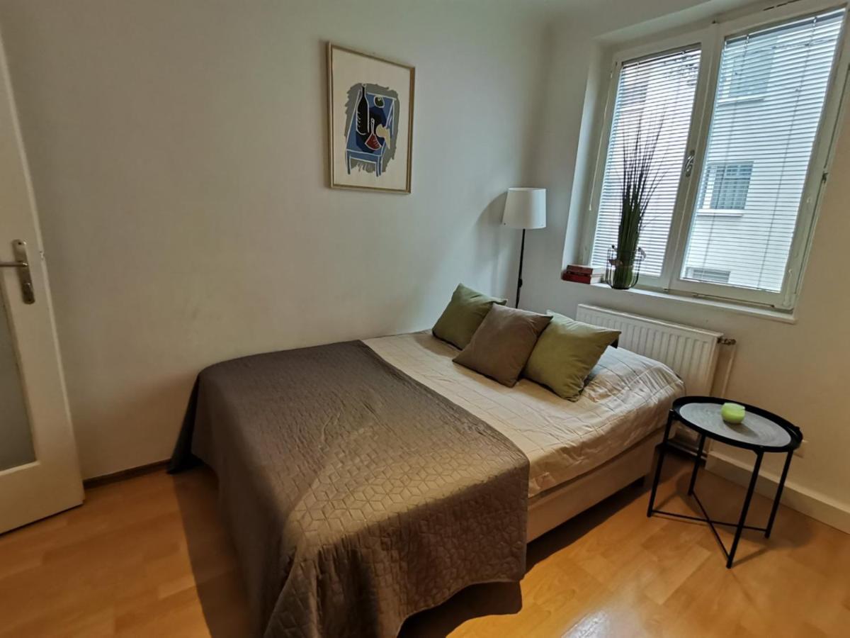 Central Alpha Apartment 7Min To The City Centar Вена Экстерьер фото