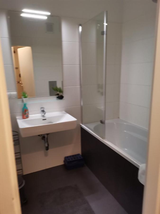 Central Alpha Apartment 7Min To The City Centar Вена Экстерьер фото